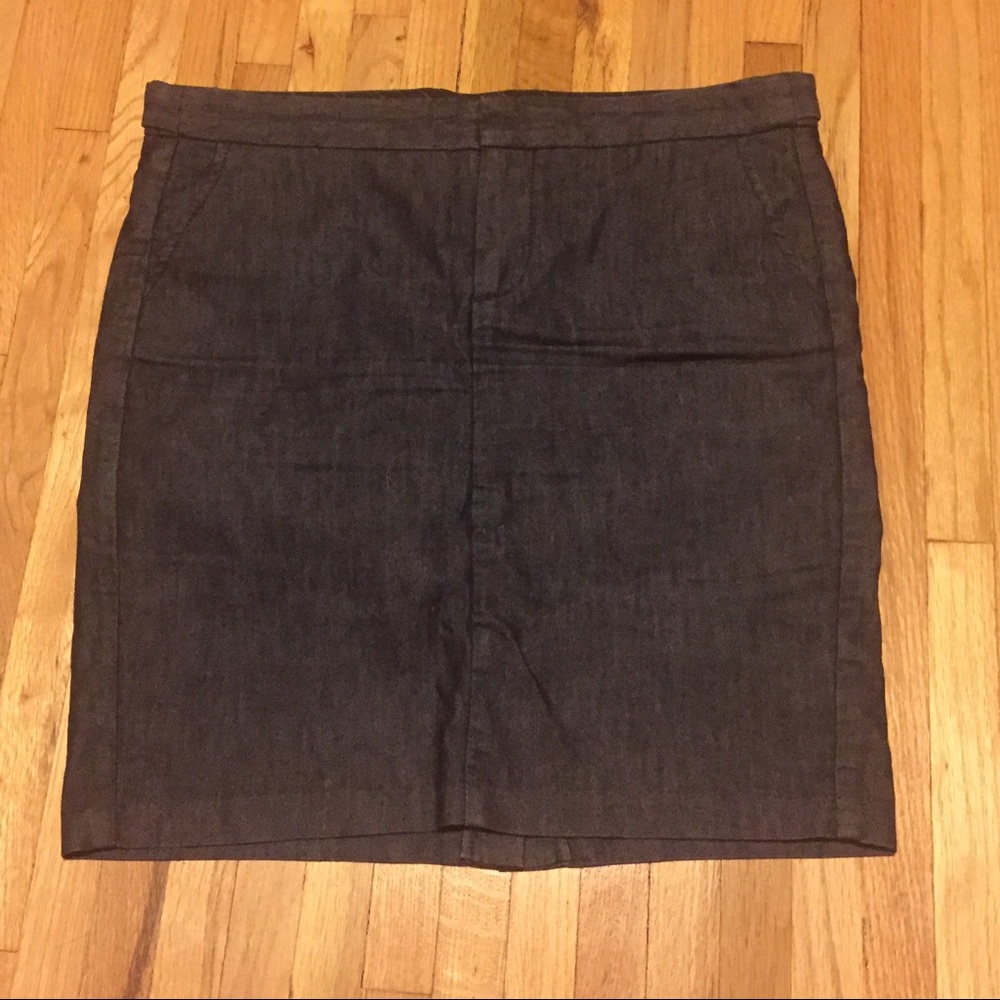 GAP tailored denim skirt